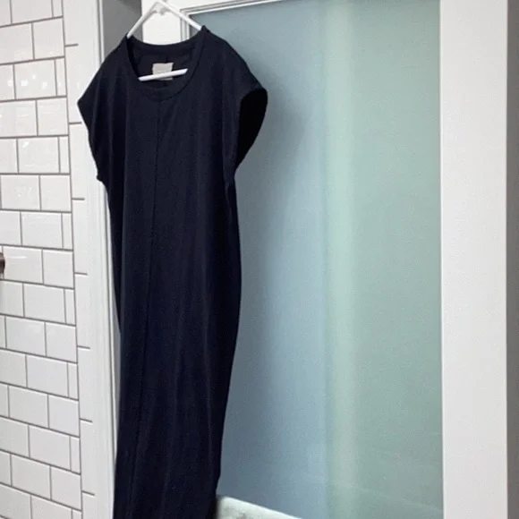 Everlane | Dresses | Everlane Black Dolman Sleeve Maxi Dress | Poshmark